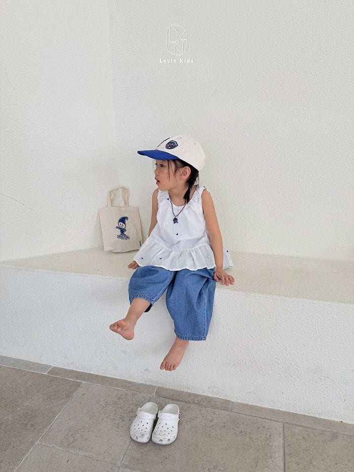 3955CAD4-5259-436A-8435-5965CBD48C68