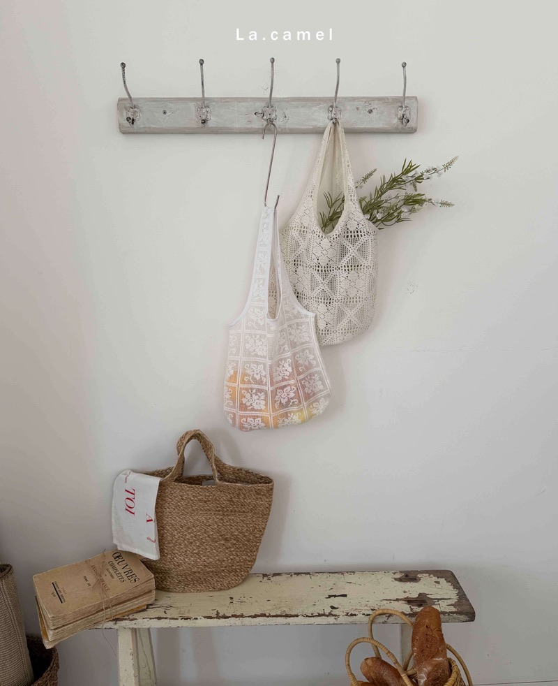 2414EE9B-0D7C-460A-AAB1-42226C67742E_1_105_c