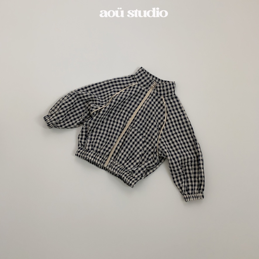 7D23E6BC-EB5D-4EBE-90E6-BCA8F6D1C27A_1_105_c