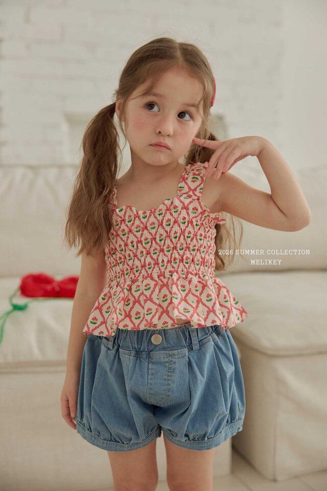 9C347130-C9FB-4E00-BFF1-02708E26EC41