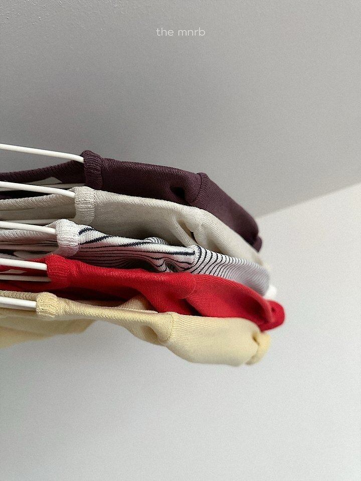 164C8F4F-0306-477A-B3F8-A2B7C671384E