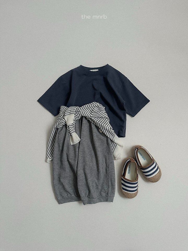 D0D8ADEB-32AC-4B02-B89A-174A3201C1BC