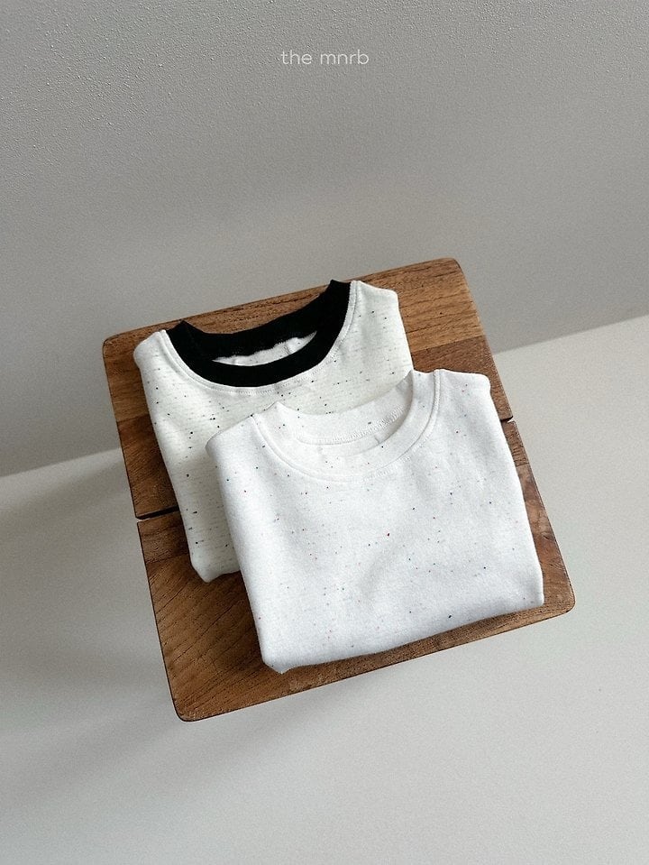 2AB7FBA0-33B3-4D54-8FC9-05E2407586EB