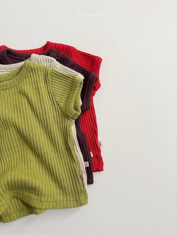 BEB922EB-5264-4145-9FF3-182C14DDCDC6