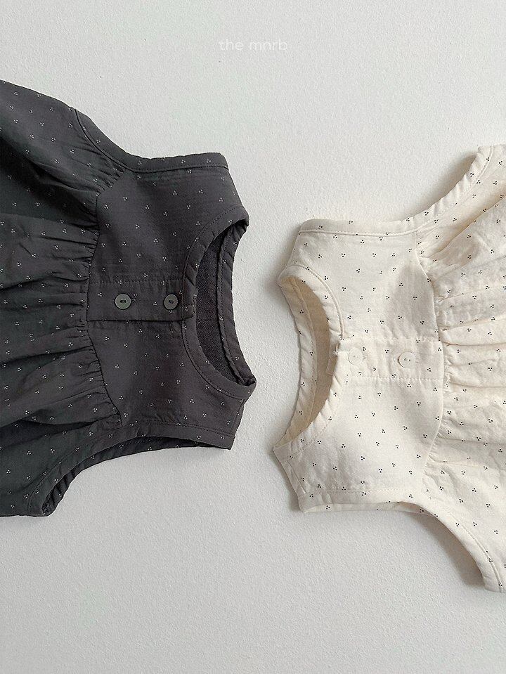 E653BA43-C3EC-4303-BD90-9AB17B8BAD9F