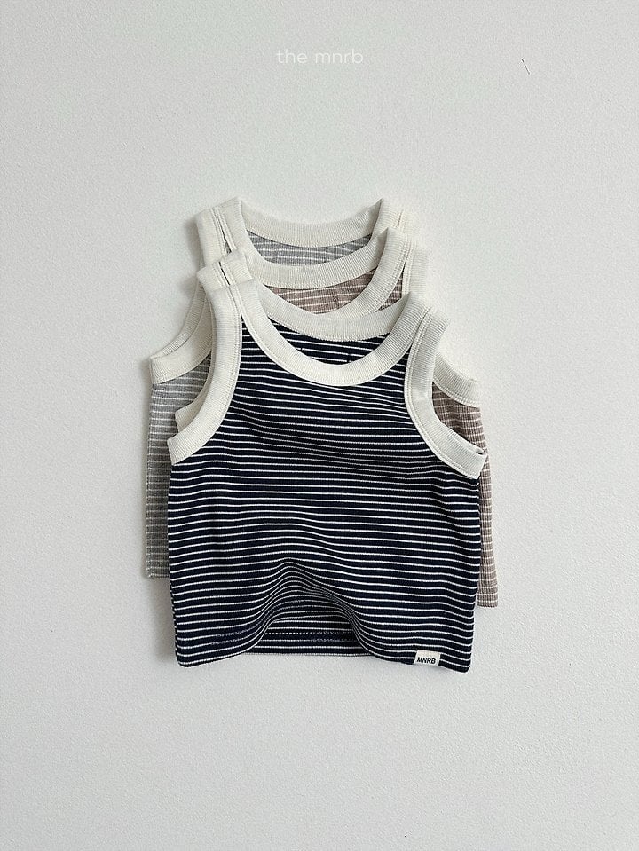 181E5FEF-5036-4A6B-8FAF-87F3B3B4EB5B