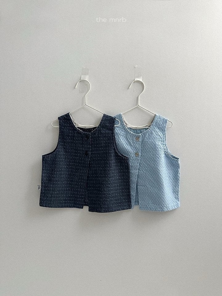 F9537ECF-9D2B-4C4E-90A8-C6C67DB7F346