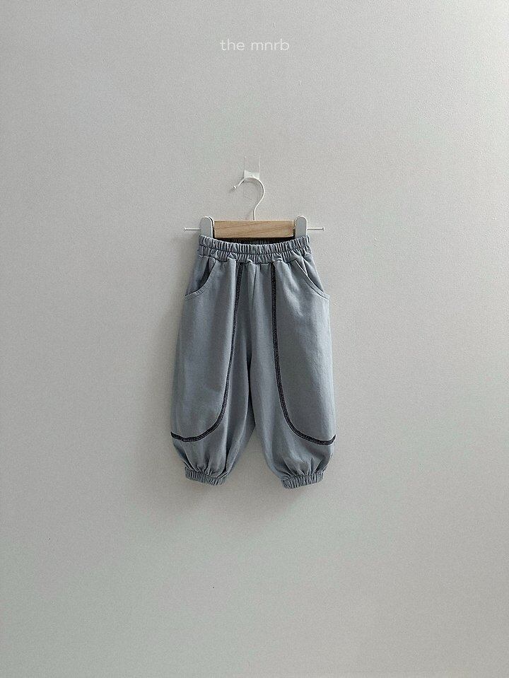 3CA892B9-9F9E-443A-8734-F0984CFD3E5B