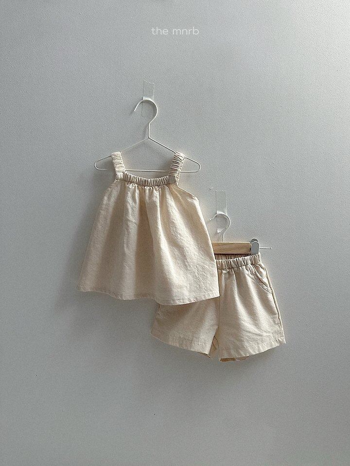 60A094A2-01A1-43C4-94DE-4D7824D6E823