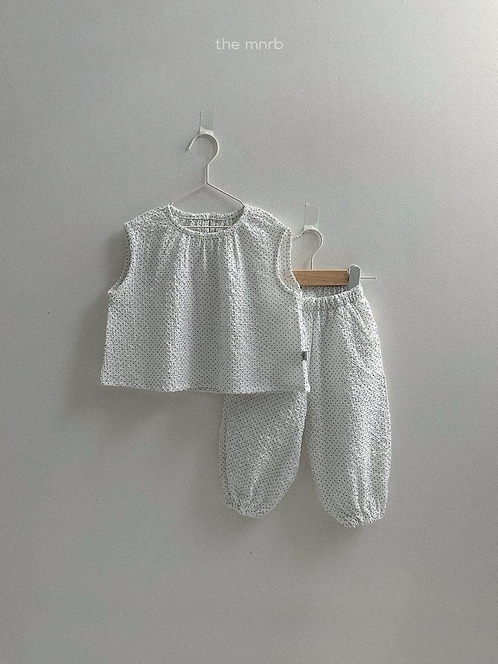 8D494F53-D3B3-465A-8054-0B1C3D56E462