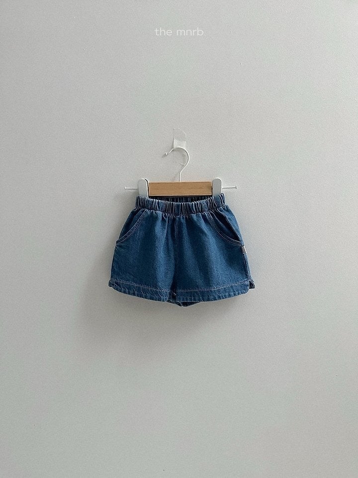 D9BE95A9-1ADC-49DD-A179-46ABE161A49E