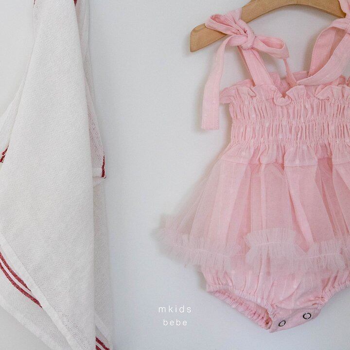 7E099C00-B063-4A01-AA52-F4915ECC4FD8