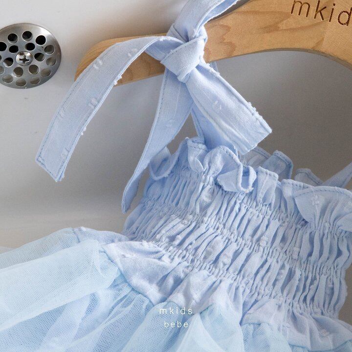 28B4143B-A916-40C0-A24D-A7424A9E8BB4