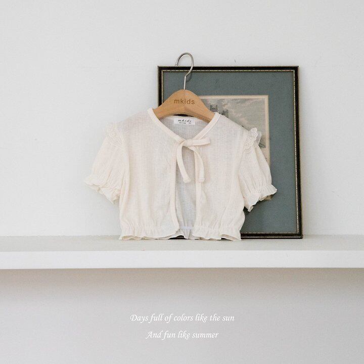 F2665050-5A1B-49BB-BF5E-F1946DE4F95D