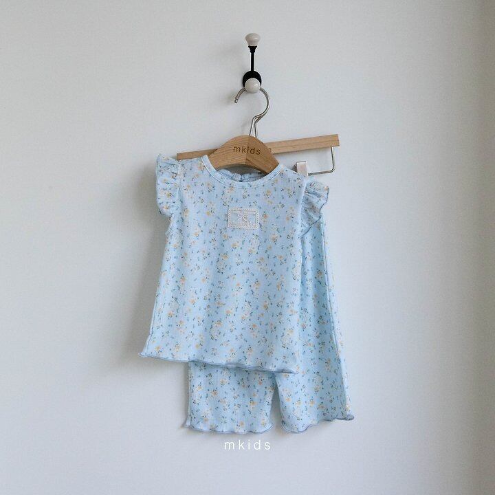 7A6D94CF-B7F8-4982-8FF5-FFCD0C802DFF