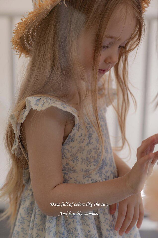 C6D3B146-B978-41E6-8E4C-9C9652AF26C0