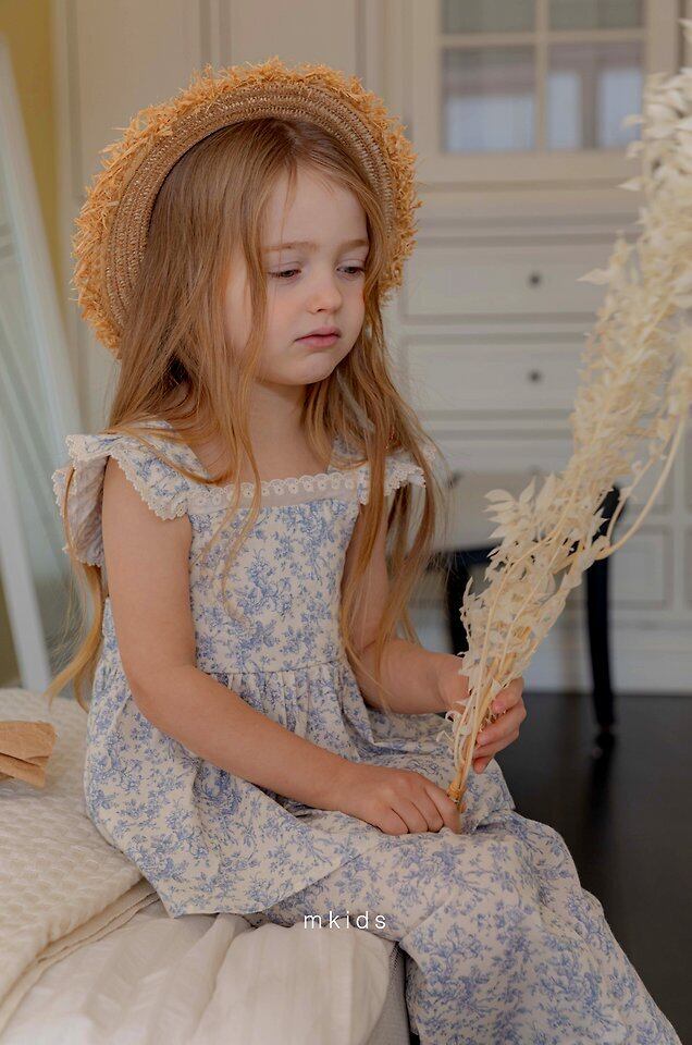 22B52802-DEFD-420D-AC3C-F83AAC91FCCF