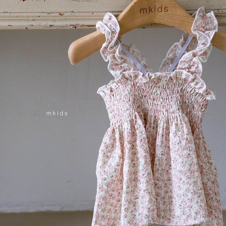 9C8E8B94-38BE-4B3A-ACC6-68064AF67A77