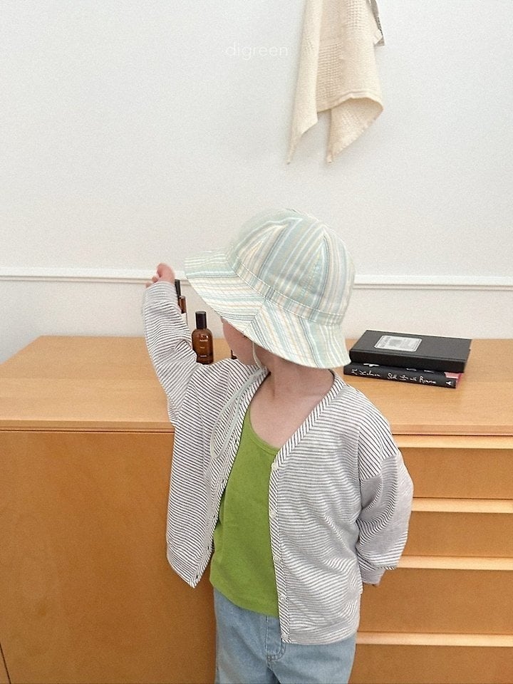 6403A4FF-9DC8-45F6-84D6-8AC249CB660D