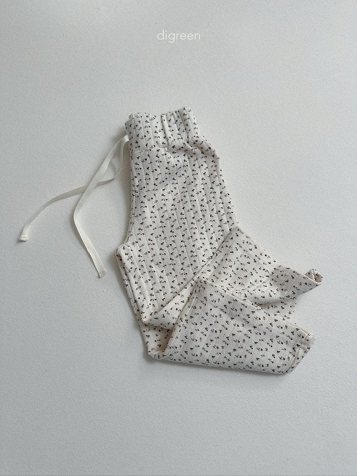 C85A35E7-BA07-486B-B72E-9A90DAC6A8D9