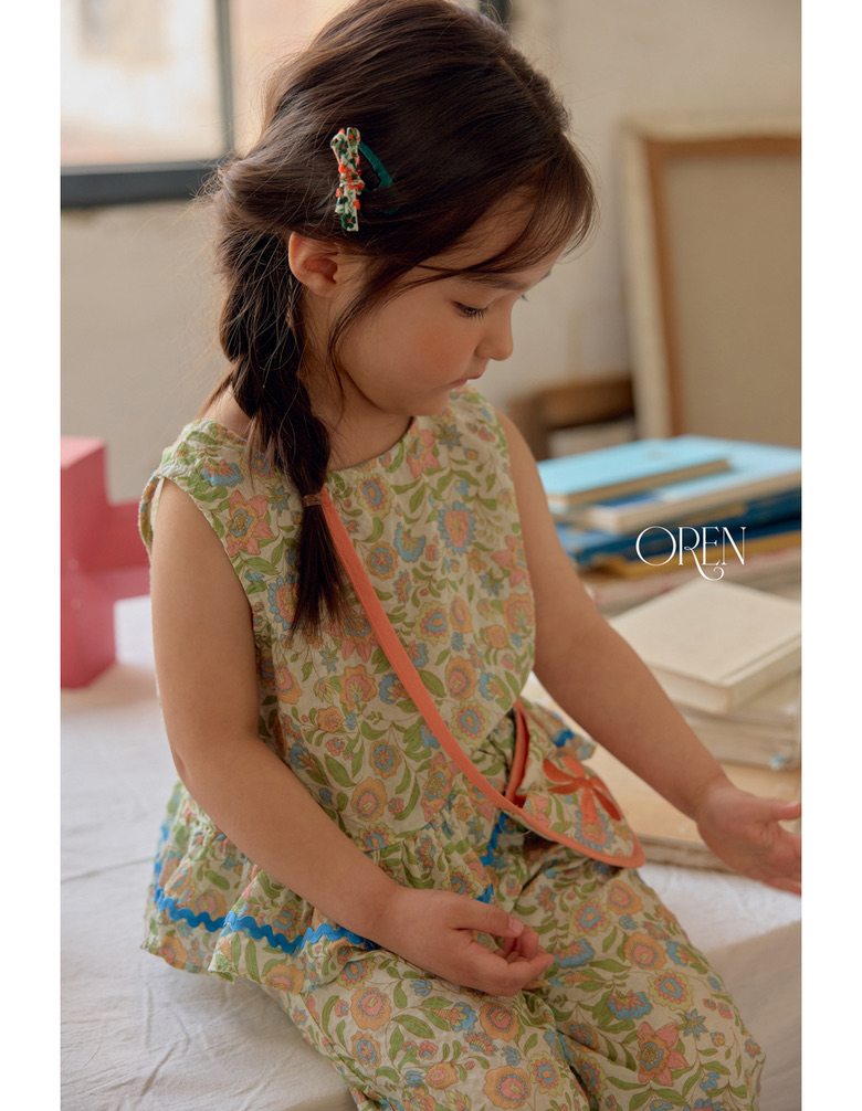 81FDDBBF-2B1E-4ECA-8EAB-0C73064A8E88_1_105_c