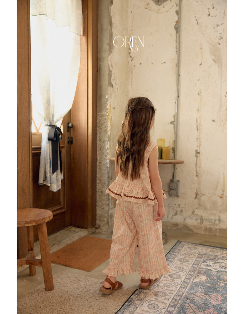 42D3BBA5-3B59-4467-8A9D-3D3DE5094B37_1_105_c