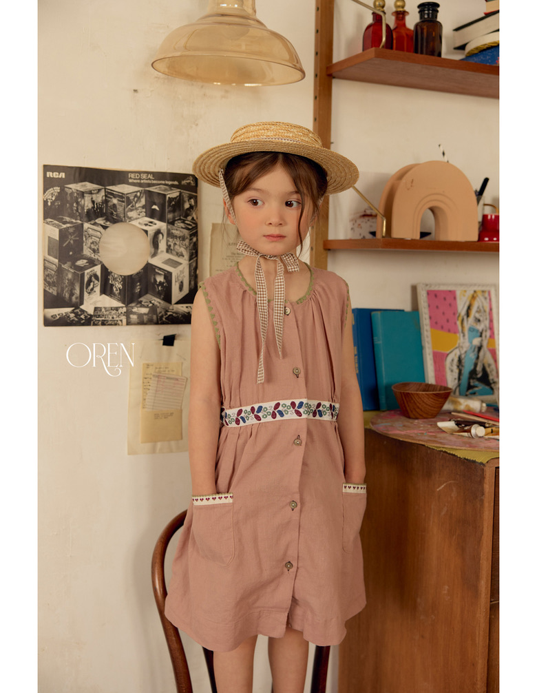 B0ECB635-DF4C-4F25-8674-4CF24B3942C0_1_105_c