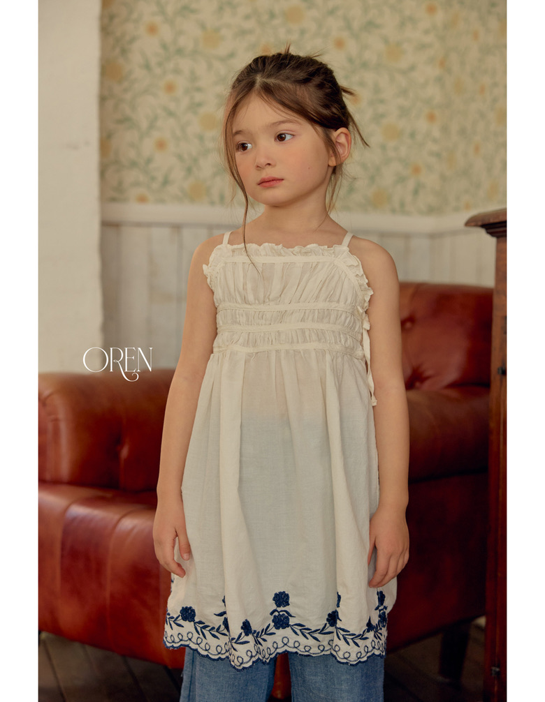 DE3FA027-D009-49EE-8948-72738D7867AB_1_105_c