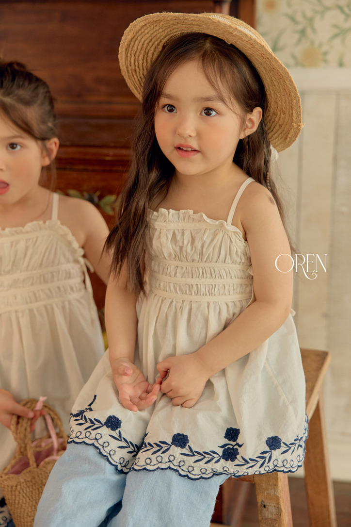 036EEA62-4280-4DC9-A0E9-573DDFDD498C_1_105_c