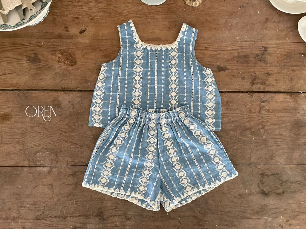 869EE5C7-074A-49B2-B3F9-4E01DDFAE4B8_1_105_c