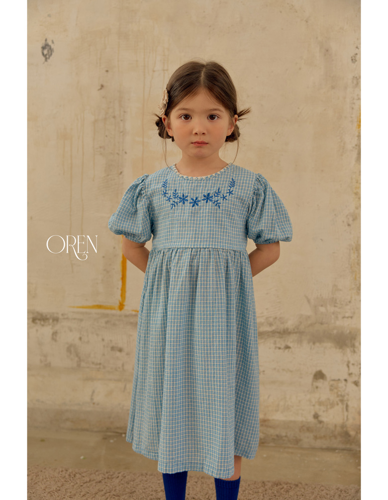 8302555F-9E04-431E-A1E5-15678FA95C41_1_105_c