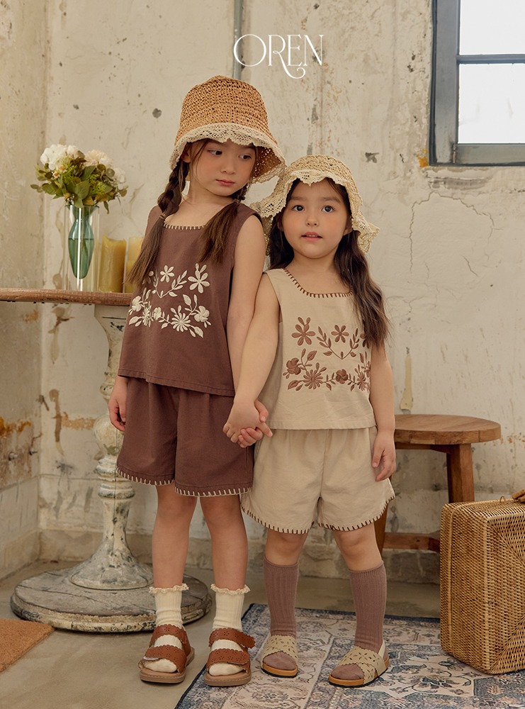 315F537B-B876-446B-A2A1-17FBCDBC3202