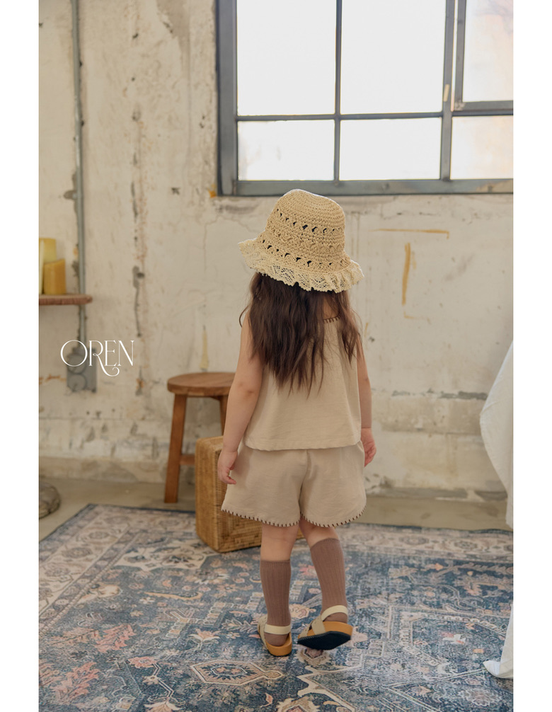 8FA5C6F8-8D05-48F5-9EFF-9C4C82EA60FF_1_105_c