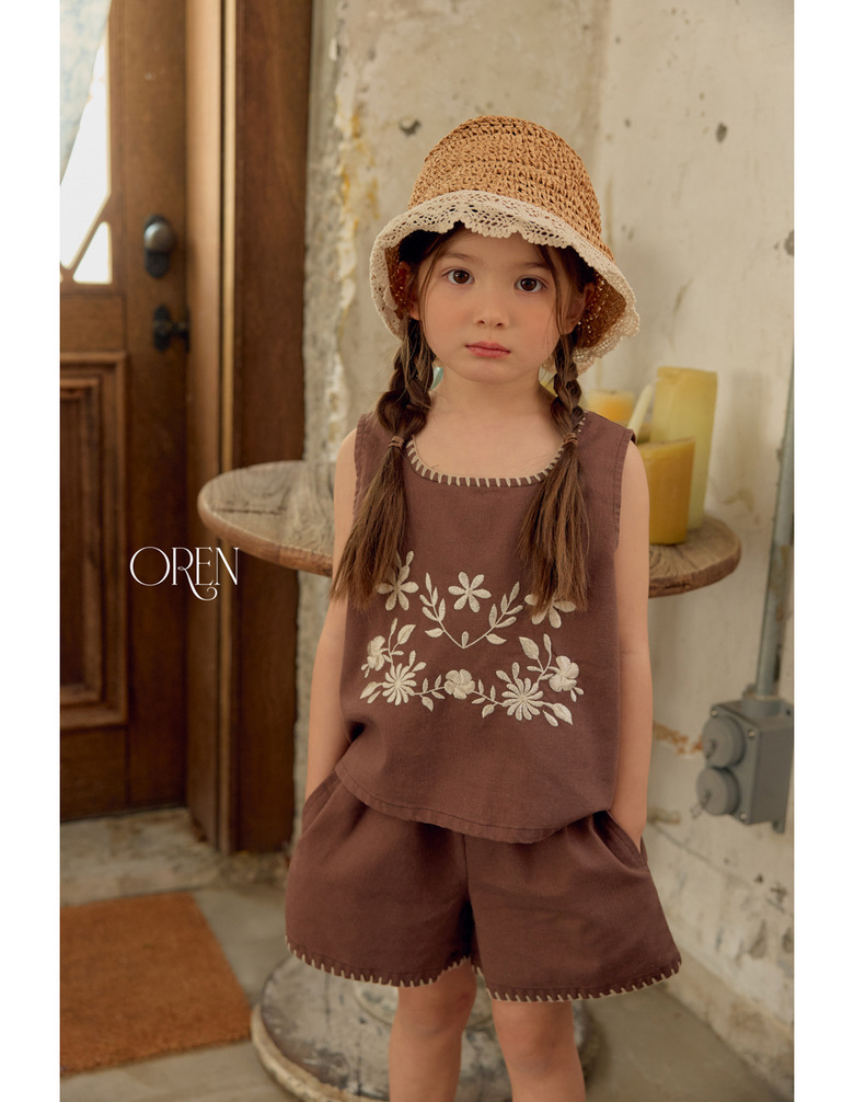 8CF87BD3-ED31-44BD-B049-211071699DF1_1_105_c