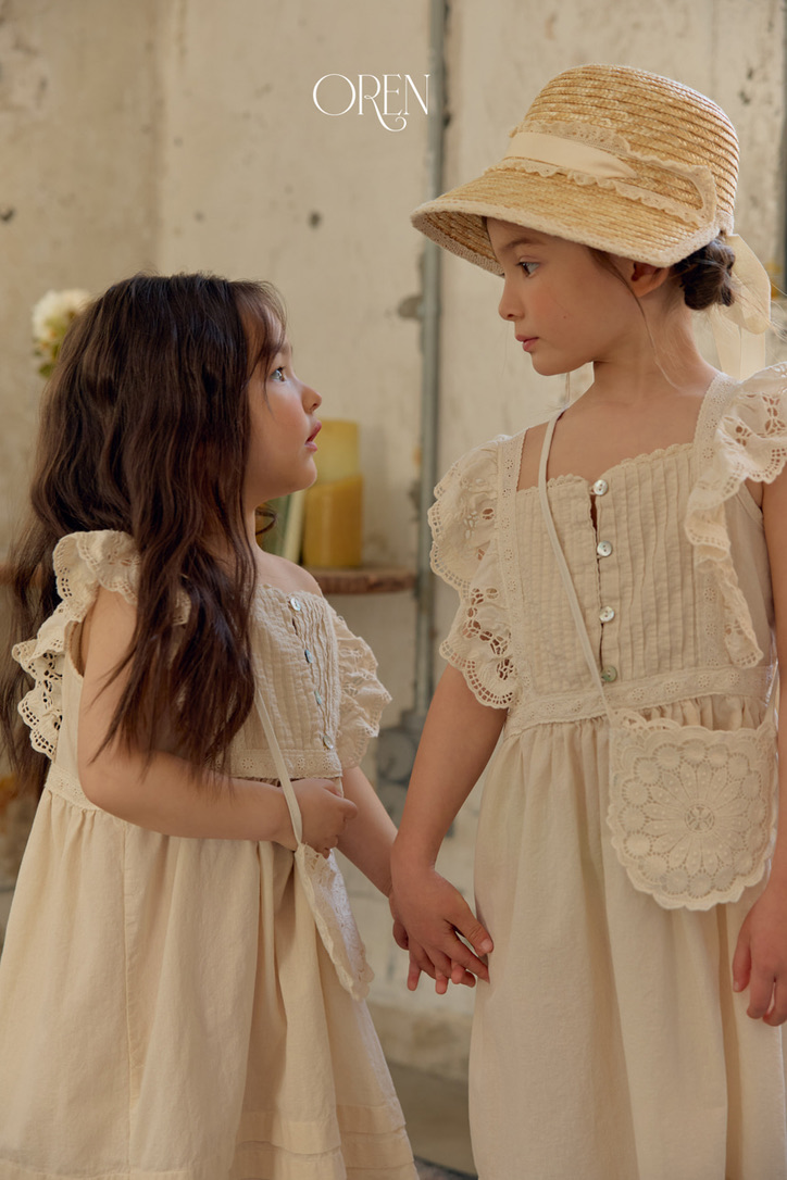 3F433D7A-71AD-4BAF-9F7D-B646B24CA0C7_1_105_c