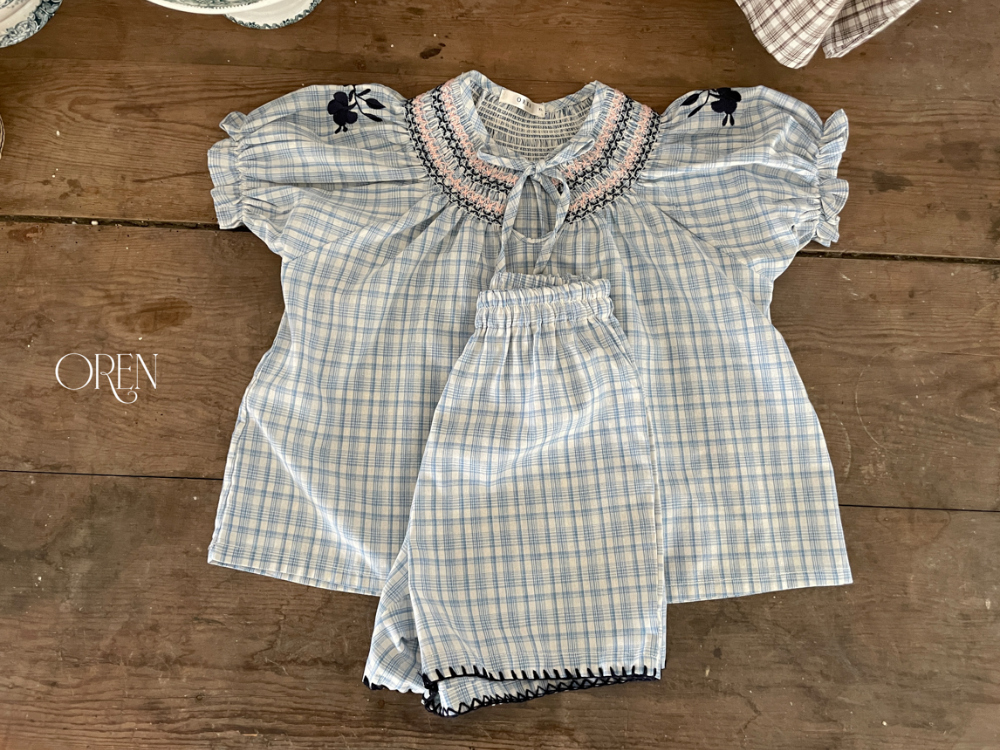 49267C11-4FAA-410B-9A7F-721FAF2DC74F