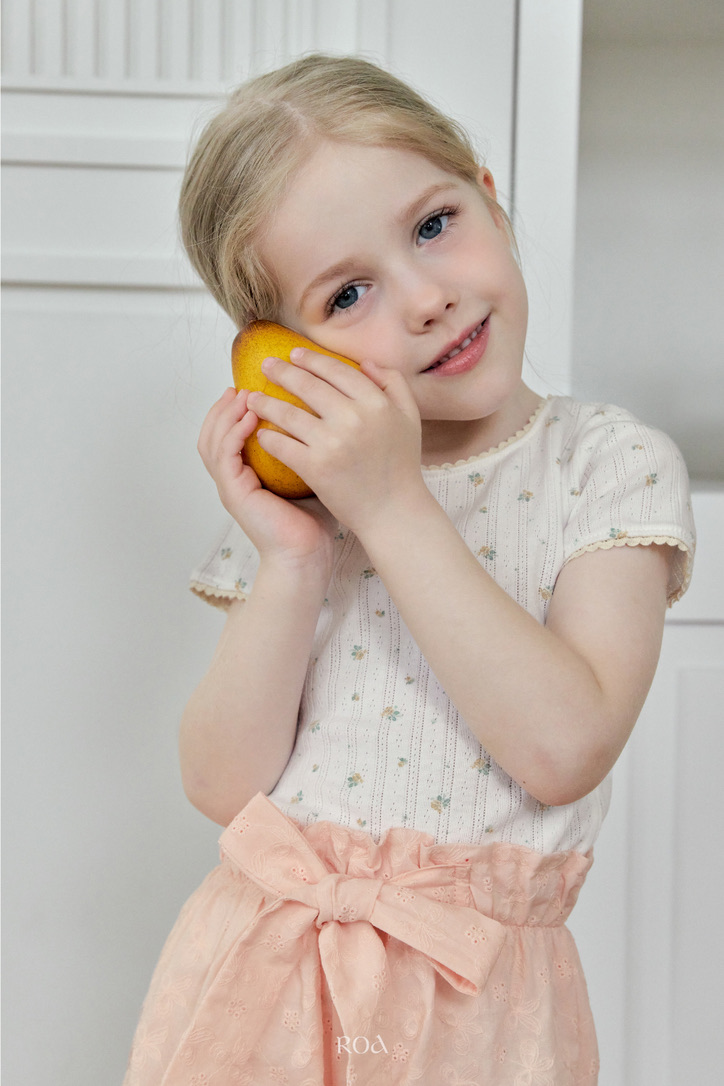 00AC7C17-8C13-4CA1-B1AA-8DC096B8DA32_1_105_c