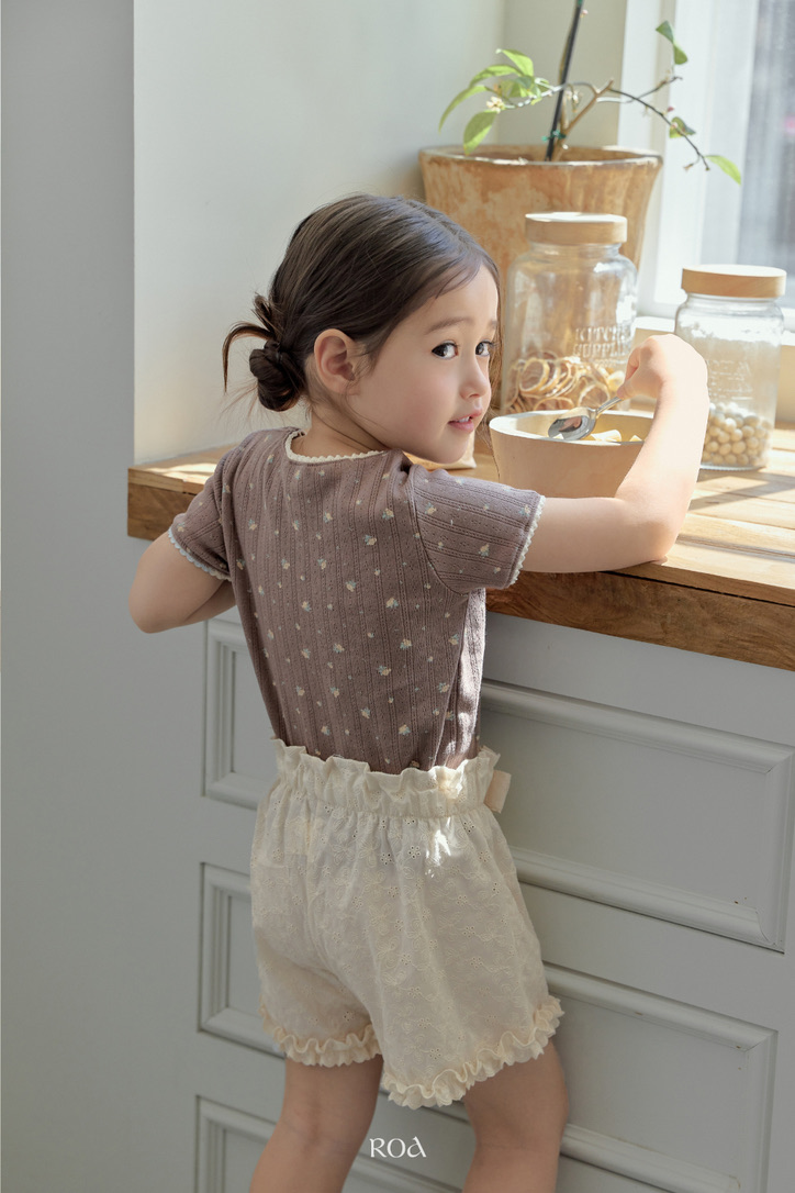 1BD26CC0-62EC-4A65-9C5D-4CF5EF8BF6D3_1_105_c