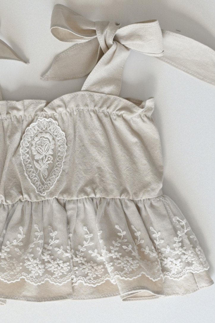 910CCFCF-D1D2-4110-97EB-0593E15F12CD_1_105_c