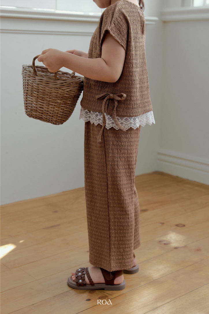 11E57243-471B-4D81-AA2A-5CD22335A3A8_1_105_c