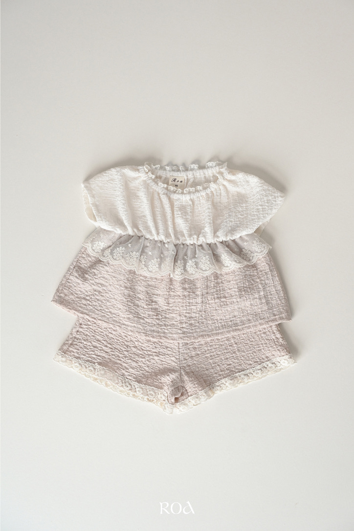 A5482D9B-3A1D-4EF7-A03F-353747A02E8D_1_105_c