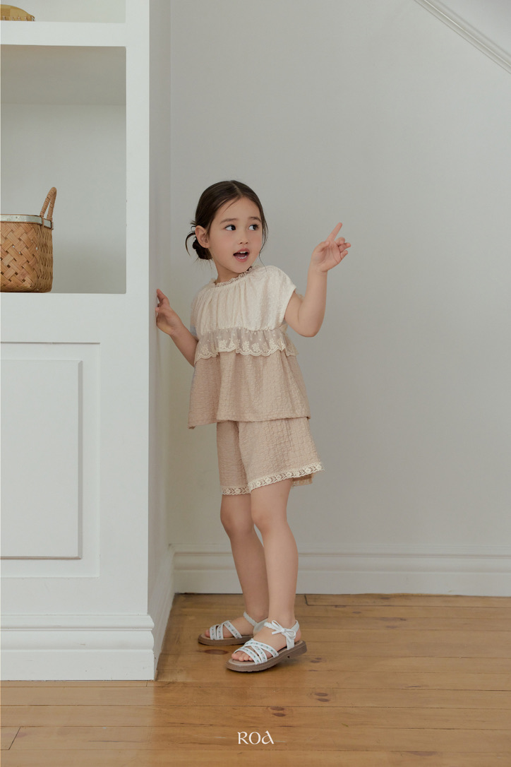 6F0582D9-8DD9-4F87-B721-57653EFCE402_1_105_c