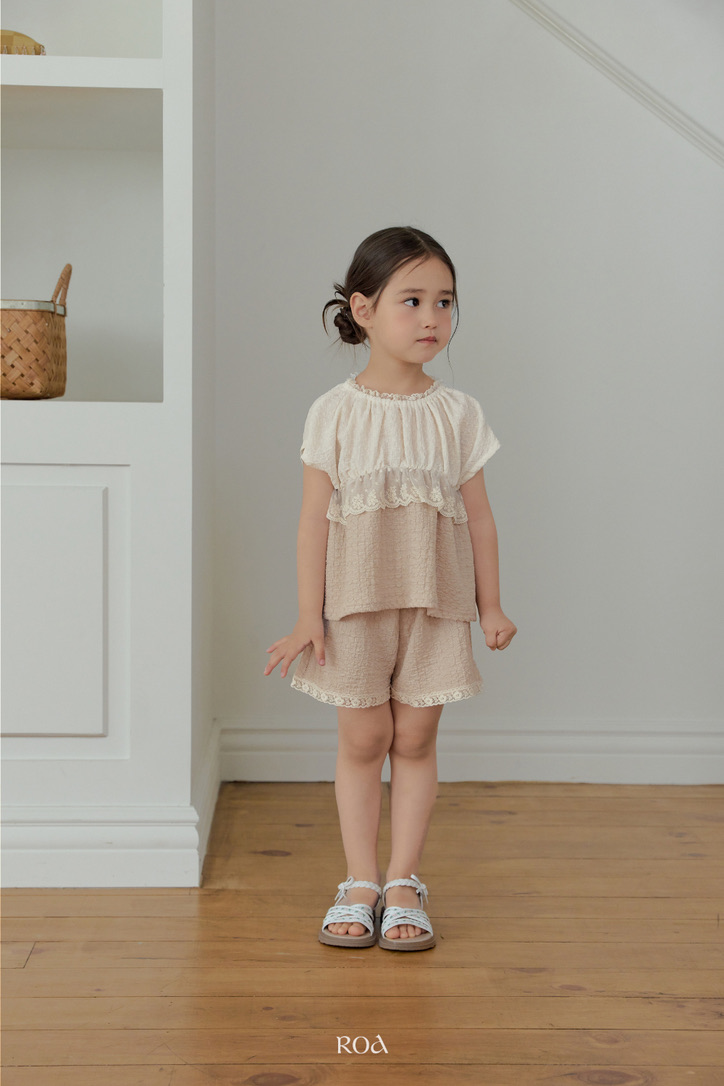 666AF7A9-95FD-407A-A094-3E3930268833_1_105_c