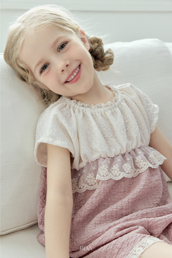 71262F6A-8EC2-4C42-8B88-AFF0CD5DFC9D_1_105_c