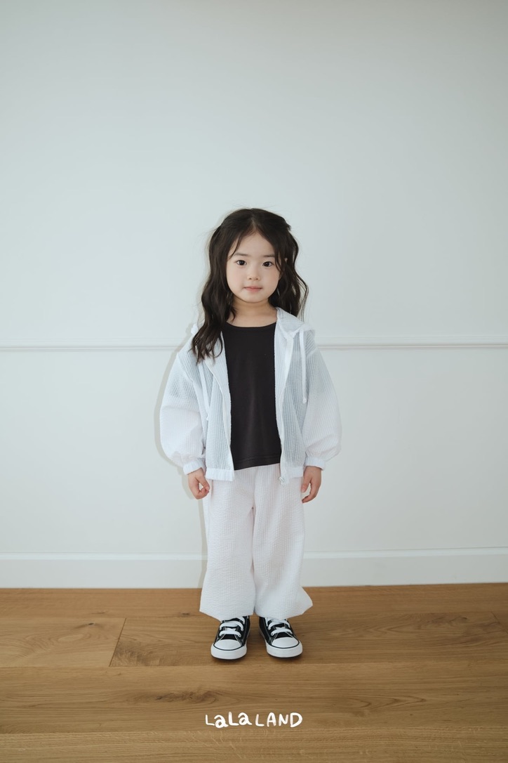 B5ED43DA-5A2B-4EF3-8D7E-826115660BCB_1_105_c