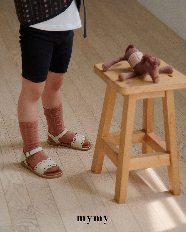 CC1DA857-2415-4E1E-A4A6-D156E3DF8762