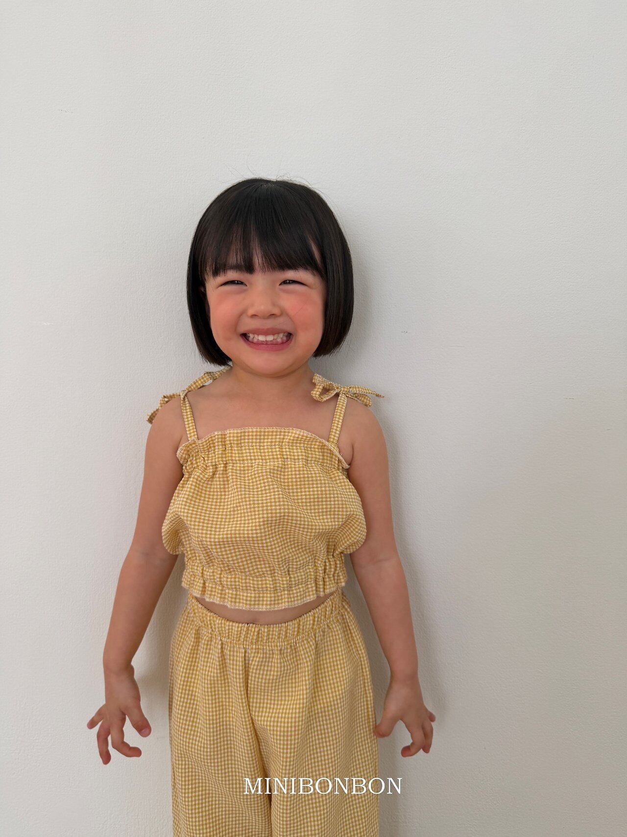 6E15354B-7140-4221-A1F2-DD6E1D787A27