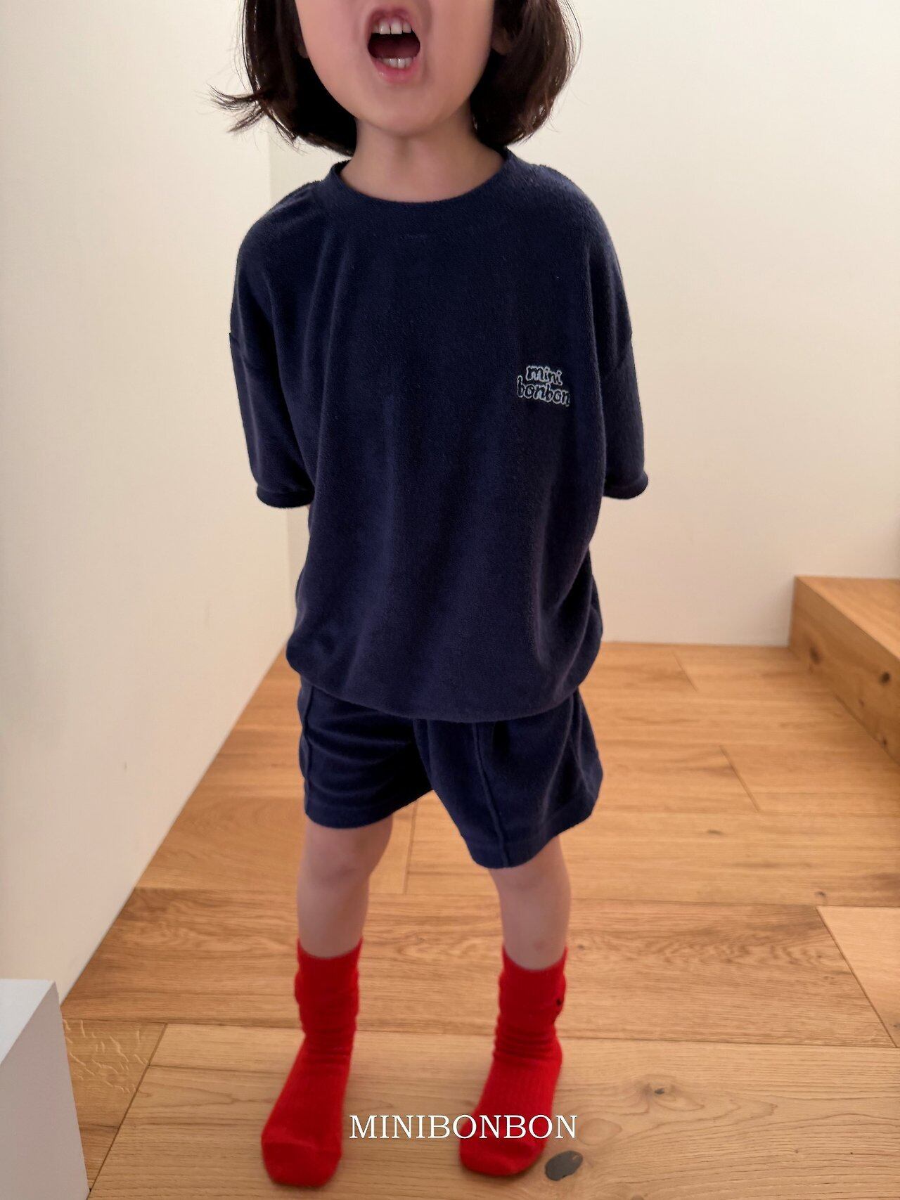 7CB9AB5C-9D51-4052-A90D-226FA62A160D