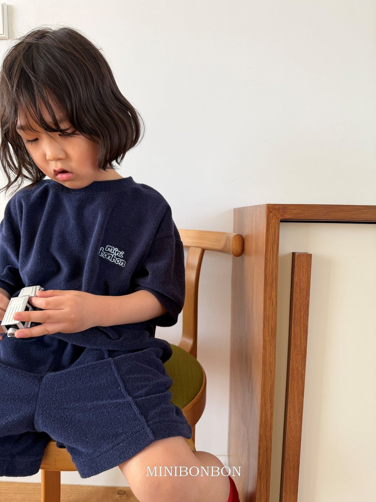 02A0C385-D6A5-43BB-B872-A124171C6E8E