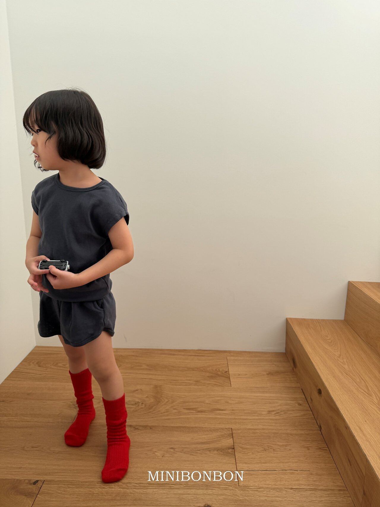 21817624-D4DF-4C65-BF35-AC02F5531F13